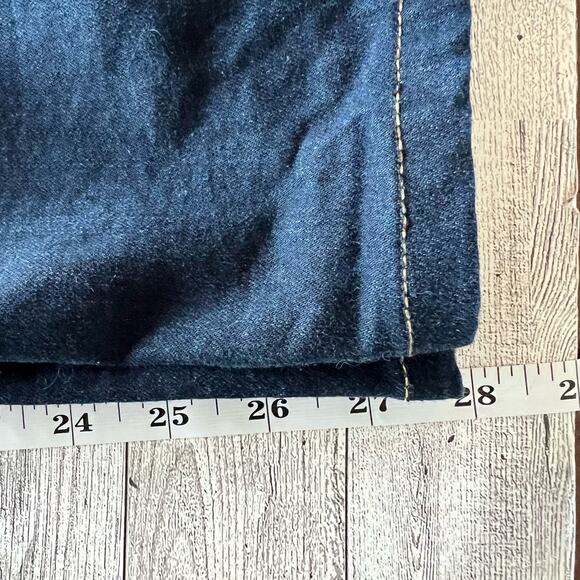 CAbi Ankle Jeans women’s Sz 8 Dark Wash Denim
Blue Casual Stretch Athleisure - Picture 9 of 10